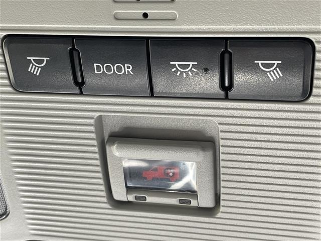 Toyota RAV4 2020 7654438-10