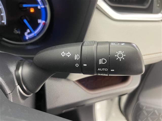Toyota RAV4 2021 7654442-10