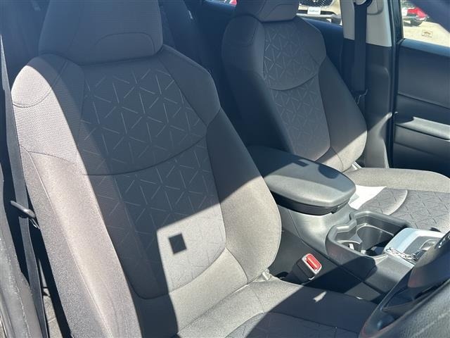 Toyota RAV4 2021 7654455-12