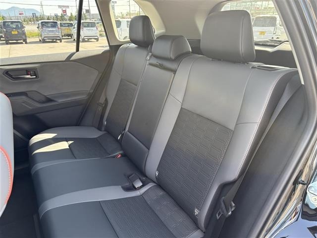 Toyota RAV4 2026 7654463-9
