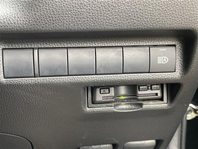 Toyota RAV4 2021 7654483-21