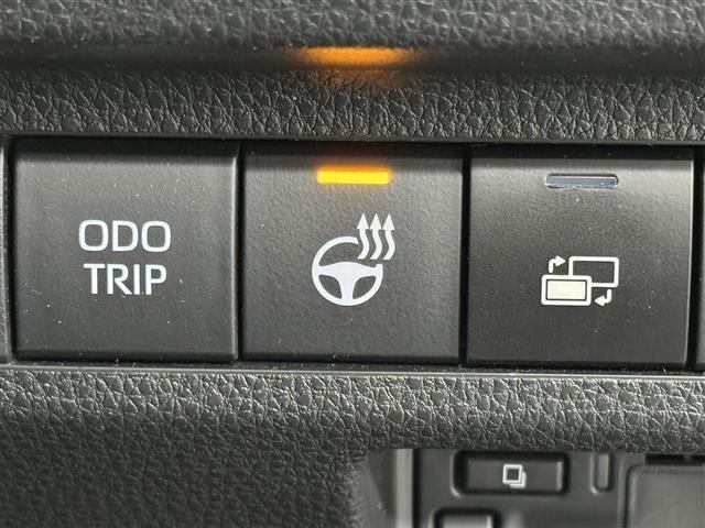 Toyota RAV4 2022 7654493-3