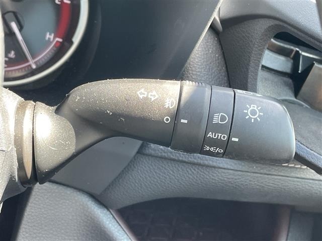 Toyota RAV4 2021 7654506-11