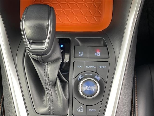 Toyota RAV4 2021 7654526-12