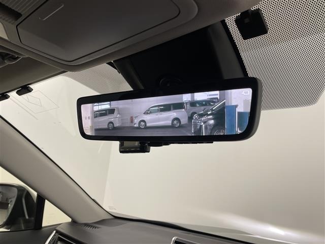 Toyota RAV4 2021 7654526-16
