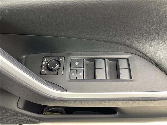 Toyota RAV4 2021 7654526-2
