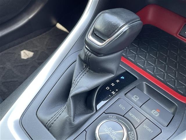 Toyota RAV4 2021 7654546-2