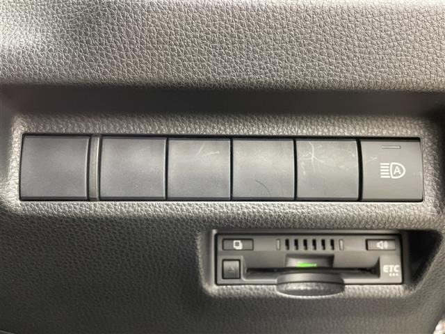 Toyota RAV4 2019 7654573-10