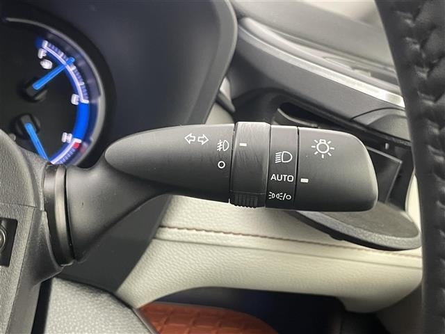 Toyota RAV4 2021 7654604-10