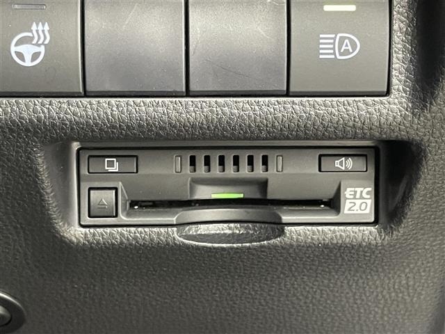 Toyota RAV4 2021 7654604-11
