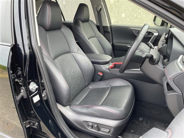 Toyota RAV4 2023 7654618-4