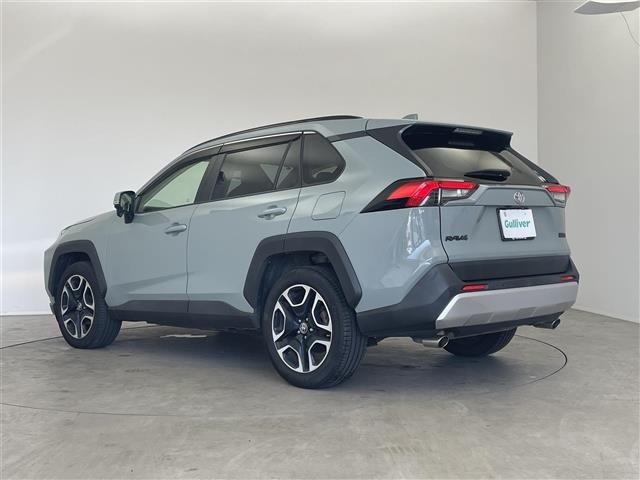 Toyota RAV4 2020 7654642-13