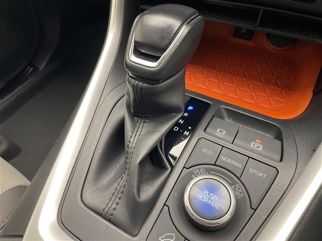 Toyota RAV4 2022 7654644-9