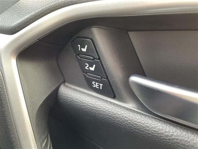 Toyota RAV4 2019 7654661-2