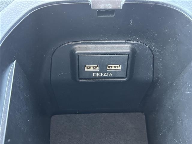 Toyota RAV4 2021 7654680-12