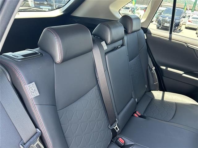 Toyota RAV4 2021 7654680-4