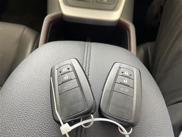 Toyota RAV4 2025 7654681-21