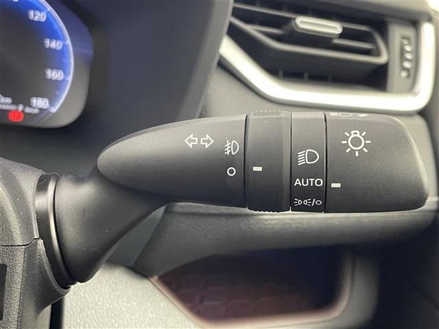 Toyota RAV4 2024 7654682-9