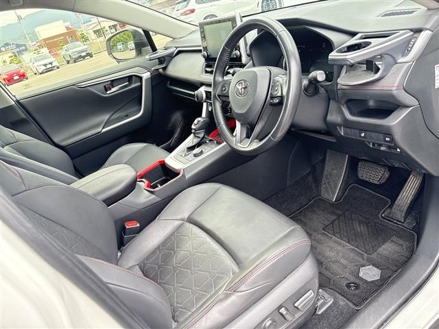 Toyota RAV4 2022 7654687-4