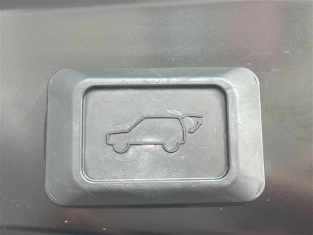 Toyota RAV4 2023 7654695-21