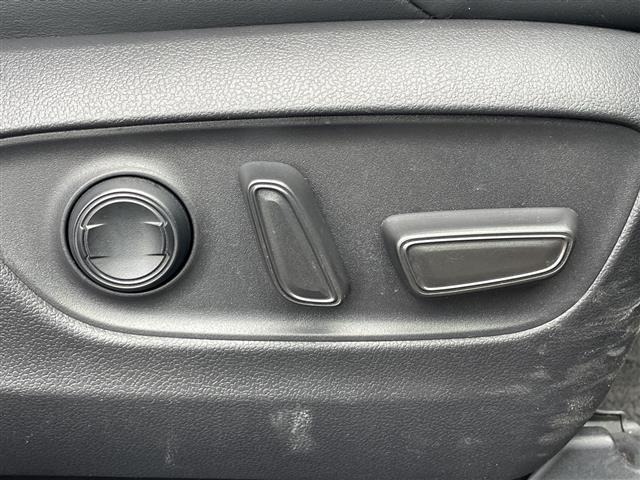 Toyota RAV4 2023 7654695-3
