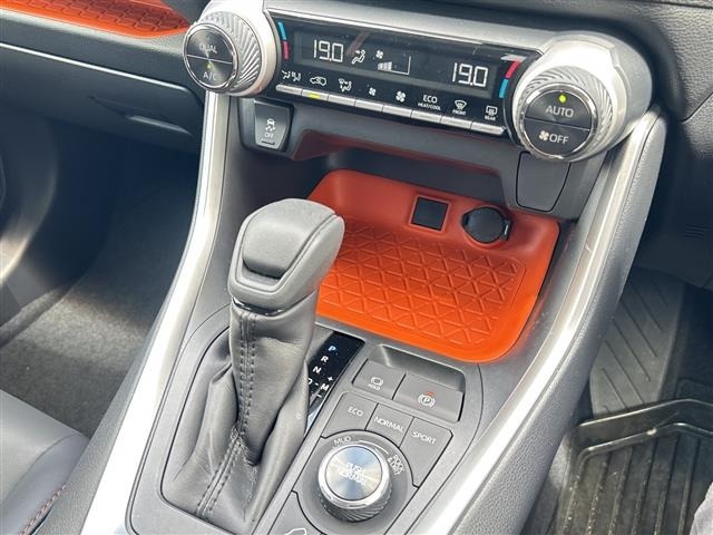 Toyota RAV4 2020 7654706-9