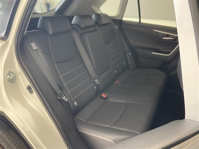 Toyota RAV4 2020 7654708-9