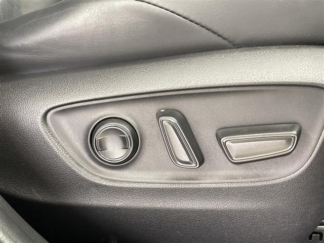 Toyota RAV4 2022 7654718-7