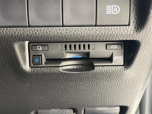 Toyota RAV4 2021 7654719-1