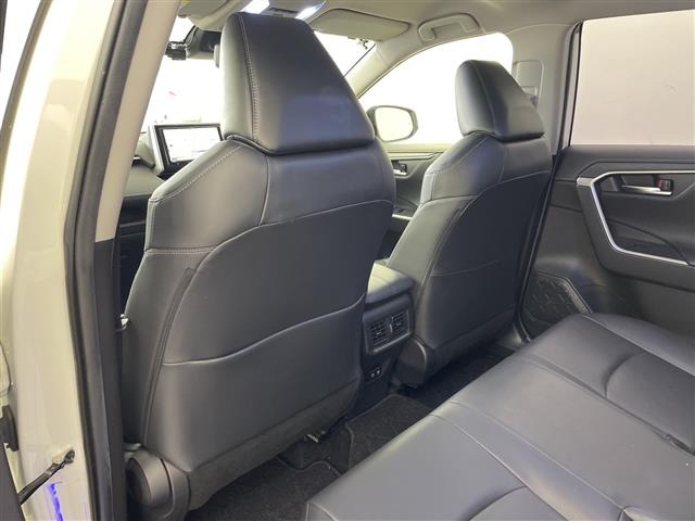 Toyota RAV4 2019 7654729-10