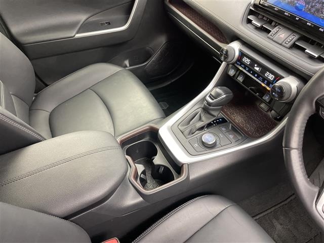 Toyota RAV4 2020 7654733-5