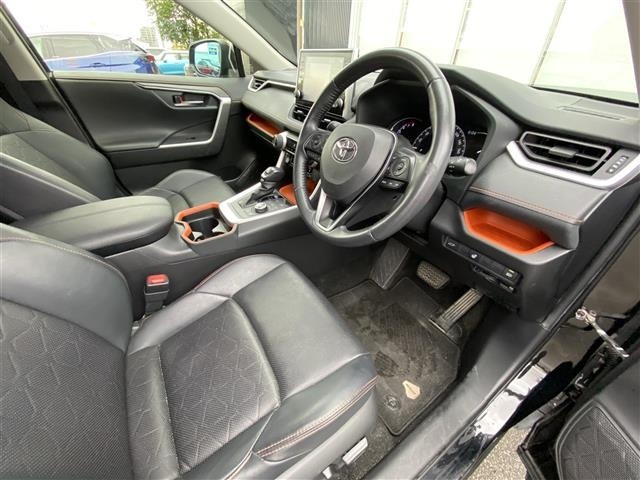 Toyota RAV4 2020 7654737-15