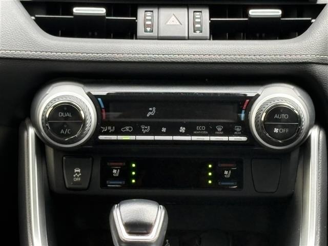 Toyota RAV4 2022 7654752-19