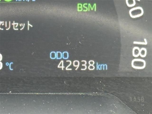 Toyota RAV4 2022 7654752-5