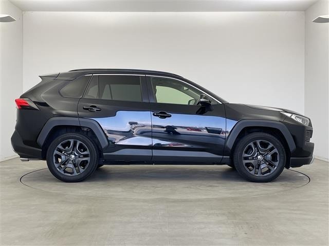 Toyota RAV4 2022 7654759-4