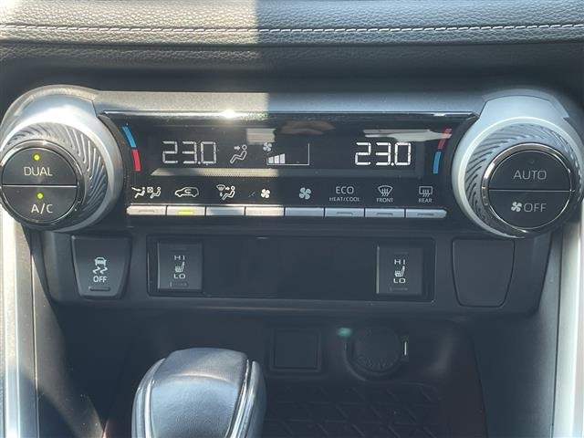 Toyota RAV4 2021 7654769-4