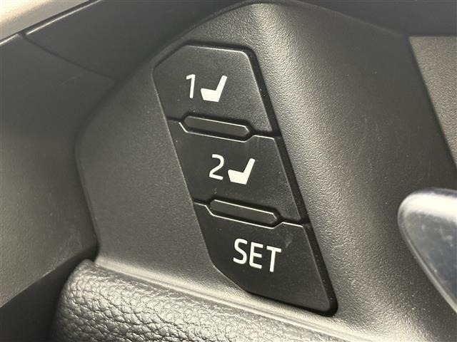 Toyota RAV4 2023 7654807-7