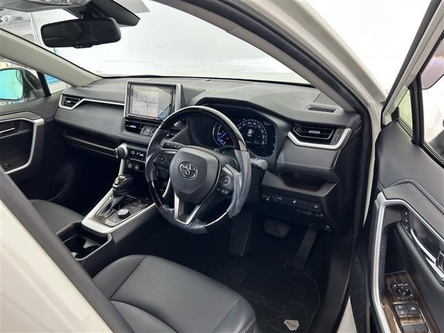 Toyota RAV4 2021 7654810-1