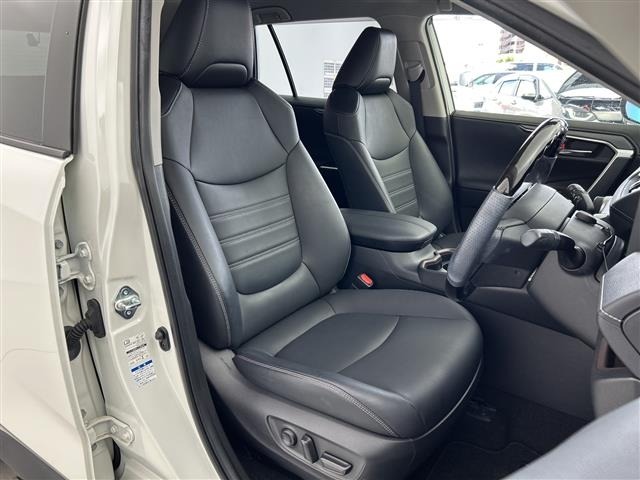 Toyota RAV4 2021 7654810-5