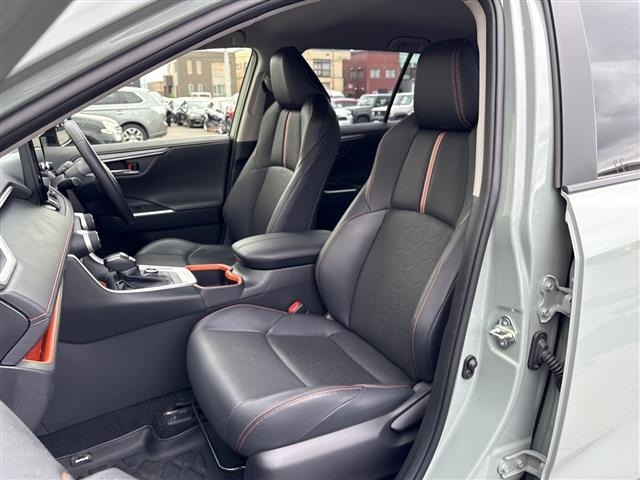 Toyota RAV4 2024 7654824-20