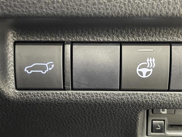 Toyota RAV4 2020 7654832-12