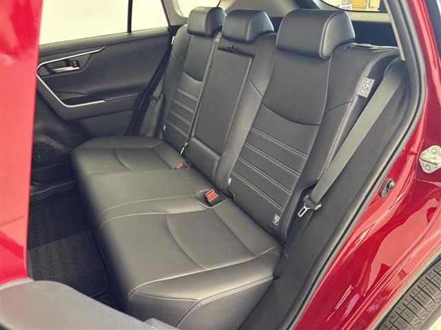 Toyota RAV4 2019 7654841-12