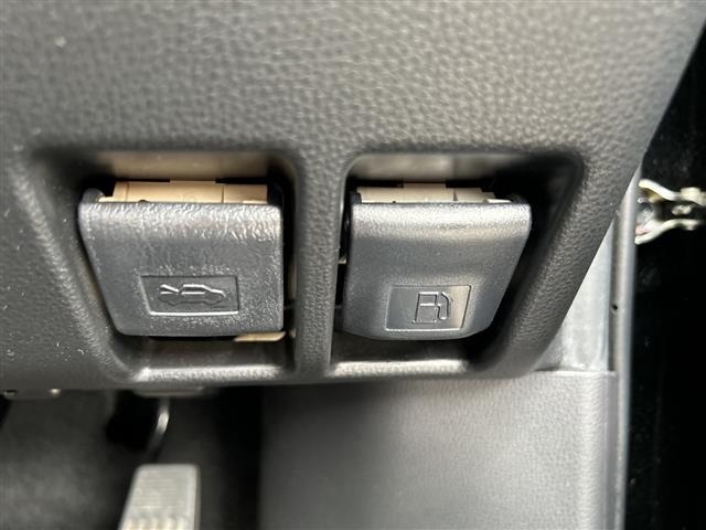 Toyota RAV4 2021 7654864-9