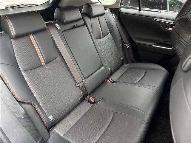 Toyota RAV4 2020 7654876-4