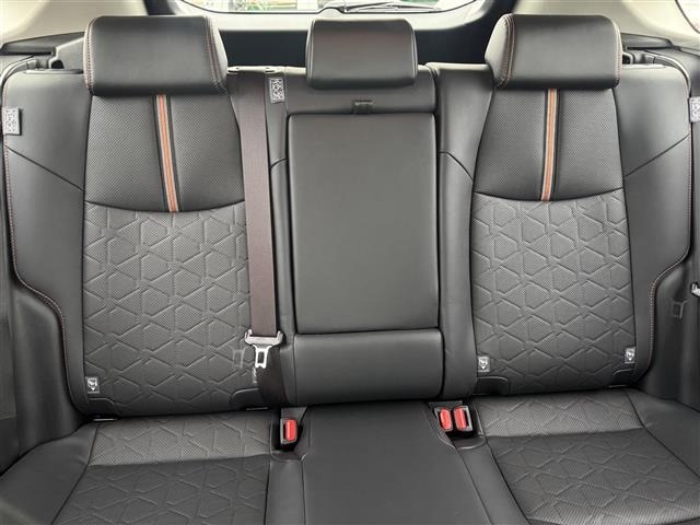 Toyota RAV4 2020 7654876-6