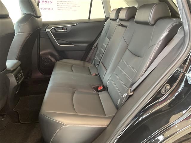 Toyota RAV4 2021 7654885-10