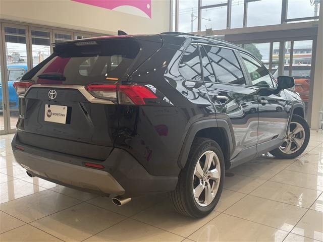 Toyota RAV4 2021 7654885-2