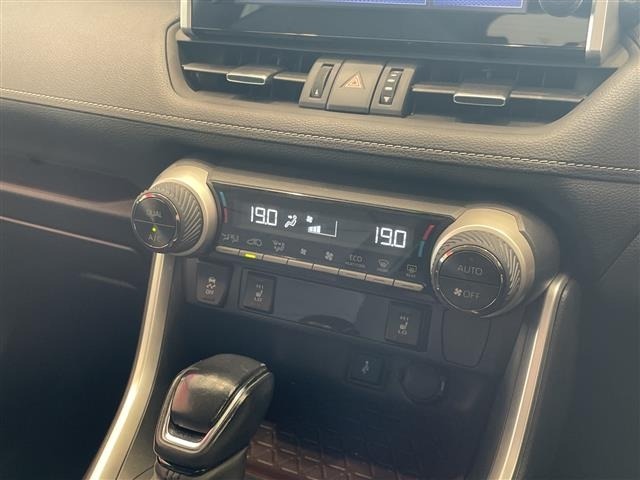Toyota RAV4 2021 7654885-3