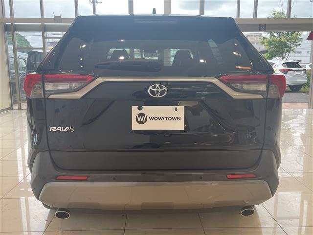 Toyota RAV4 2021 7654885-4
