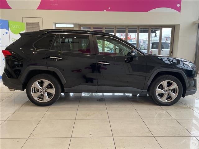 Toyota RAV4 2021 7654885-6